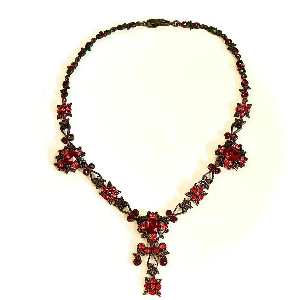 ALEXANDRA'S ACCENTS Vintage 18